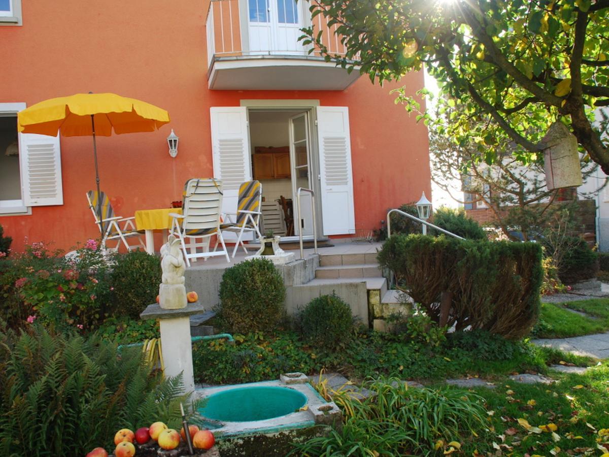 Rotes Haus Ueber Den Weinbergen Appartement Konstanz Buitenkant foto